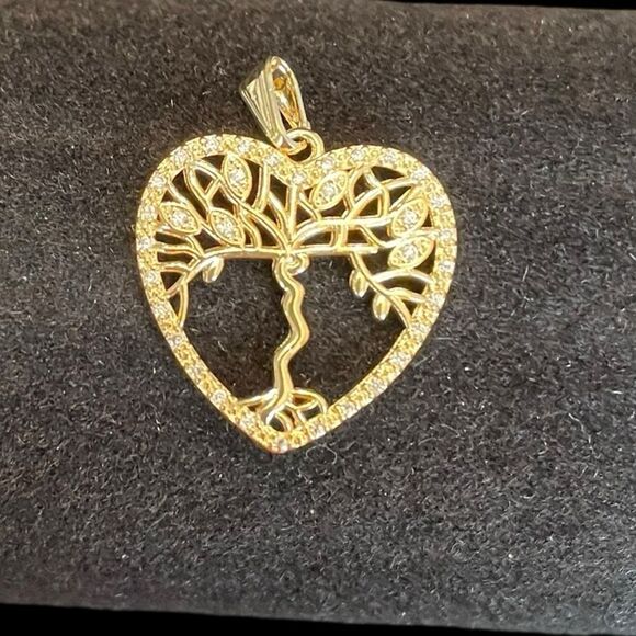 Jewelry - 18K GOLD FILLED CHARM TREE OF LIFE